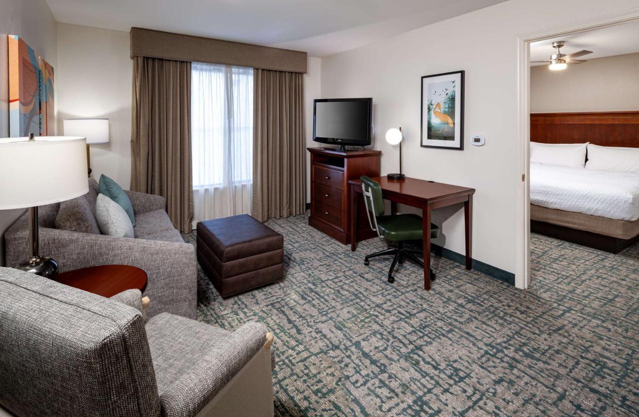 Homewood Suites By Hilton Gainesville Exteriör bild